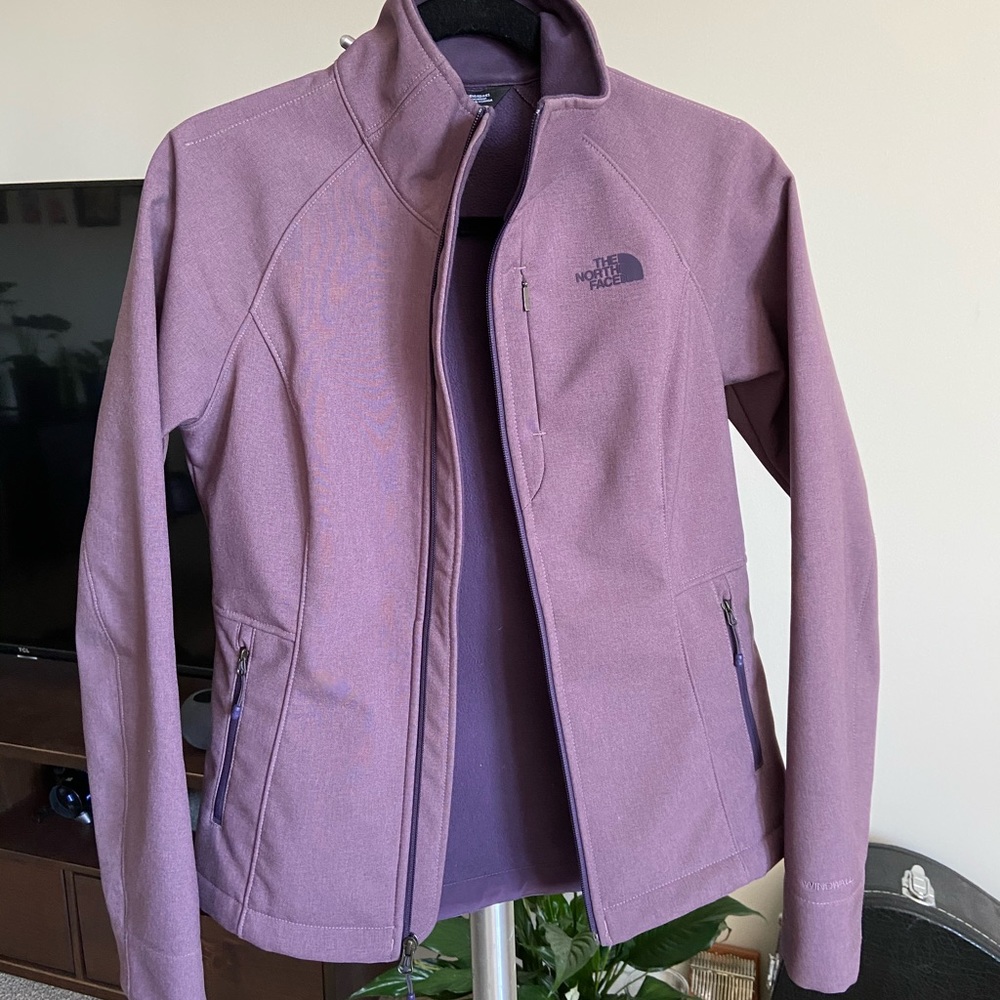 Northface women’s apex bionic 2 jacket